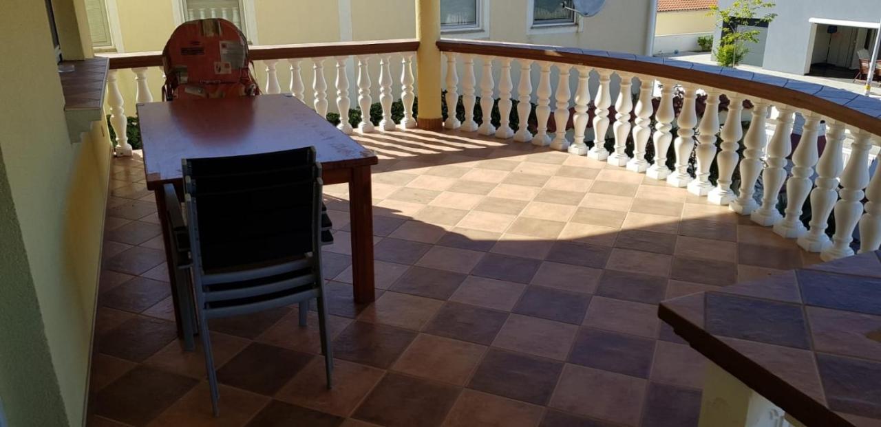 Apartments With A Parking Space Vir - 18407 ภายนอก รูปภาพ